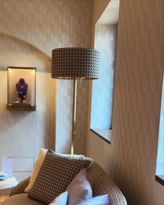 Perfekt match #licht #leuchte #bregenz #stehleuchte #dedar #dedarmilano #bregenzerwälderhandwerk #bregenzerwlad #milano #mailand #fabric #lampshade #design #designideas #interior #interiordesign #huber @werkraum.bregenzerwald @dedarmilano @mairitschsabine